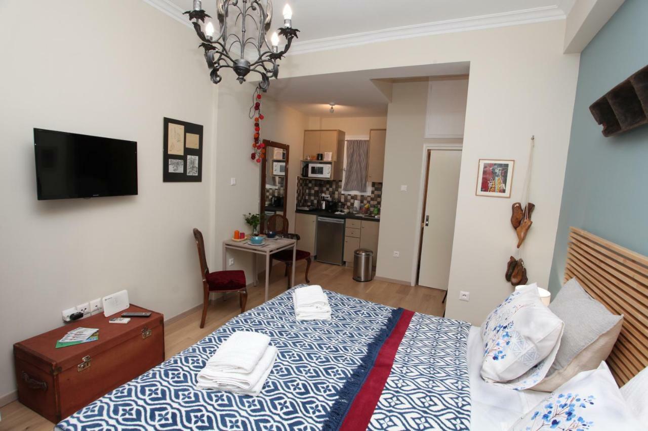 Stylish Studio Below The Acropolis 아테네 외부 사진